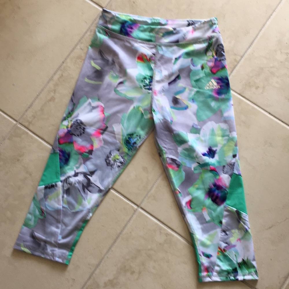 ♦️NWT Adidas Climalite Capri leggings , M - Picture 3 of 8